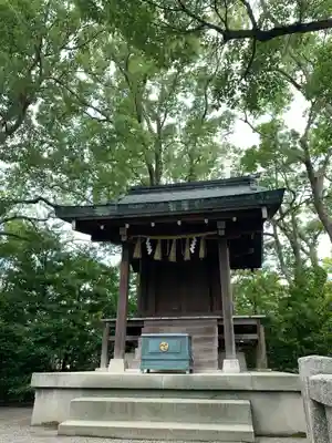 寒川神社の末社・摂社