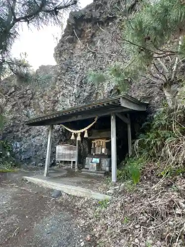 能生白山神社末社厳島神社(新潟県)