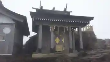 石鎚神社頂上社の本殿・本堂