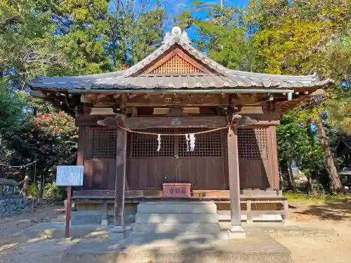 今城青坂稲実池上神社の本殿