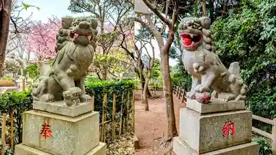 飯綱神社の狛犬