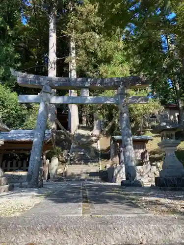 恵那神社の鳥居