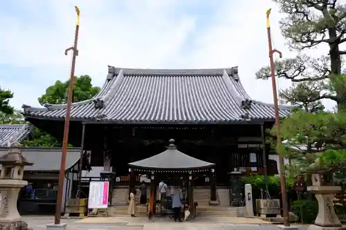 葛井寺の本殿・本堂