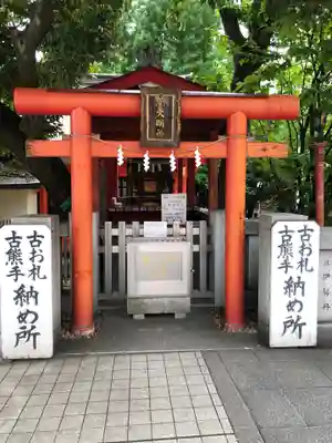 花園神社の鳥居