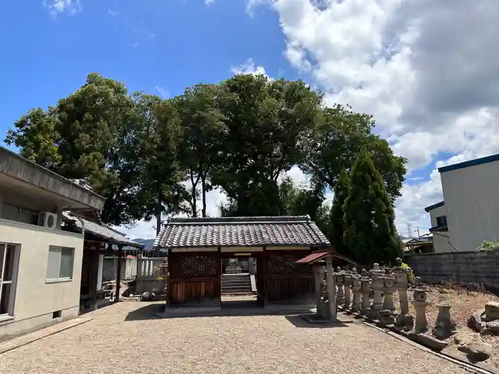 八坂神社の山門・神門