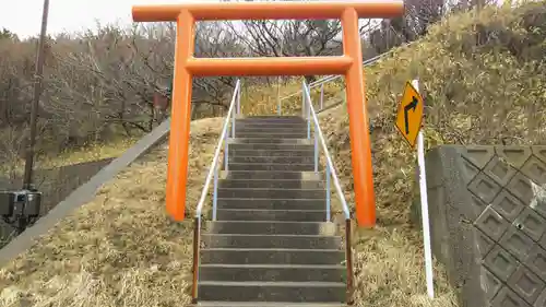 伊丹来稲荷神社の鳥居