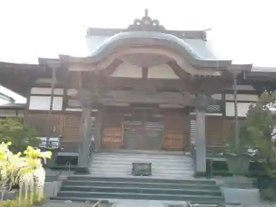 総持院の本殿・本堂