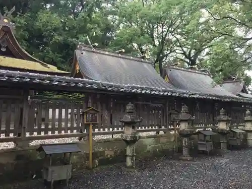 闘鶏神社の本殿