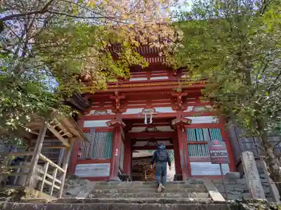 吉野水分神社(吉野町)の山門・神門