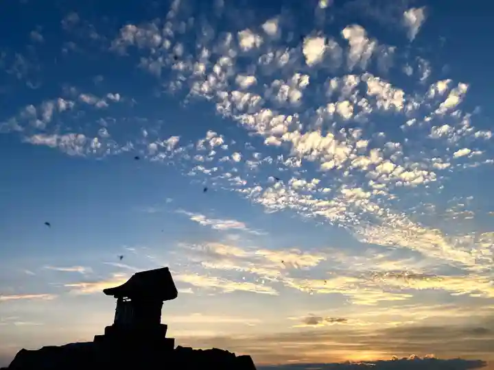 禰固岳神社の景色
