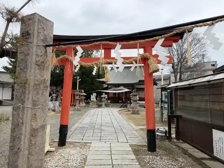 仲村神社の{uncategorized: "未分類", other: "その他", undefined: "問題あり", building: "その他建物", grave: "お墓", sacred_gate: "鳥居", guardian: "狛犬", statue: "像", buddha: "仏像", history: "歴史", nature: "自然", garden: "庭園", animal: "動物", pagoda: "塔", temizu: "手水舎", mountain_gate: "山門・神門", sanctuary: "本殿・本堂", subordinate: "末社・摂社", art: "芸術", scenery: "景色", jizo: "地蔵", ema: "絵馬", goshuin: "御朱印", omikuji: "おみくじ", items: "授与品その他", amulet: "お守り", goshuincho: "御朱印帳", eats: "食事", festival: "お祭り", votive_dance: "神楽", shichigosan: "七五三参", wedding: "結婚式", experience: "体験その他", initially: "初詣", around: "周辺", anti_infection: "感染症対策"}