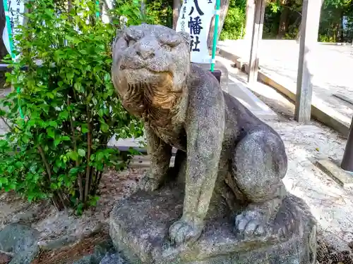 長草八幡社の狛犬