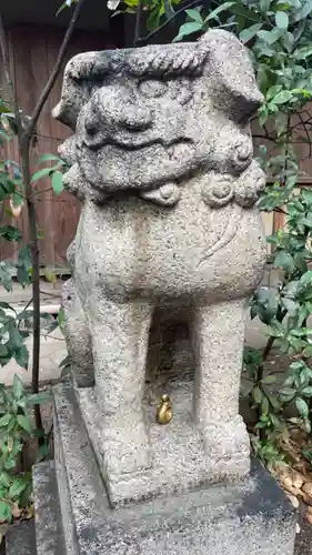 開口神社の狛犬