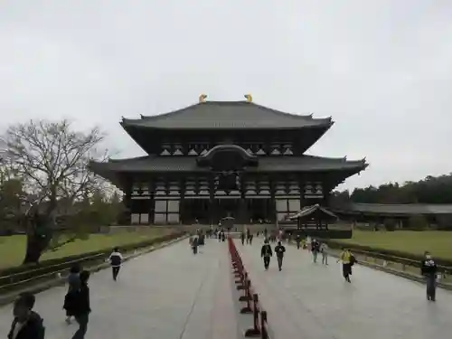 東大寺の本殿