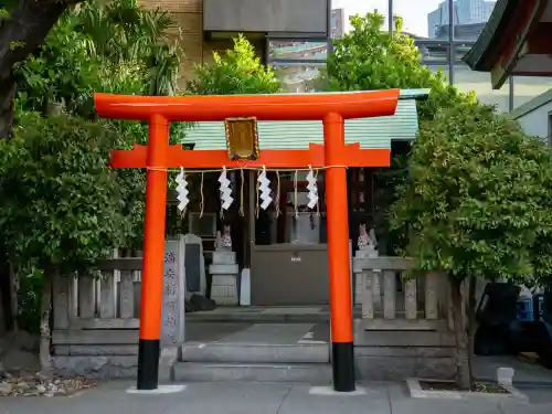 神田神社（神田明神）の{uncategorized: "未分類", other: "その他", undefined: "問題あり", building: "その他建物", grave: "お墓", sacred_gate: "鳥居", guardian: "狛犬", statue: "像", buddha: "仏像", history: "歴史", nature: "自然", garden: "庭園", animal: "動物", pagoda: "塔", temizu: "手水舎", mountain_gate: "山門・神門", sanctuary: "本殿・本堂", subordinate: "末社・摂社", art: "芸術", scenery: "景色", jizo: "地蔵", ema: "絵馬", goshuin: "御朱印", omikuji: "おみくじ", items: "授与品その他", amulet: "お守り", goshuincho: "御朱印帳", eats: "食事", festival: "お祭り", votive_dance: "神楽", shichigosan: "七五三参", wedding: "結婚式", experience: "体験その他", initially: "初詣", around: "周辺", anti_infection: "感染症対策"}