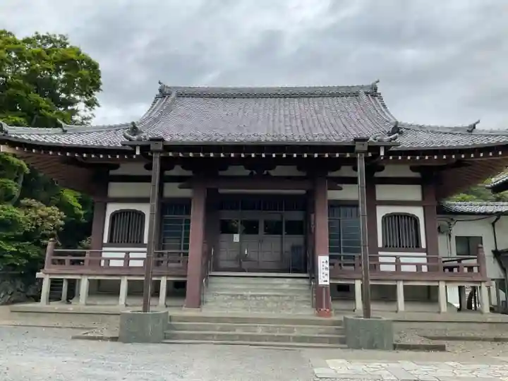 玉蔵院の本殿・本堂