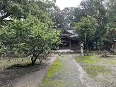 南方神社の本殿