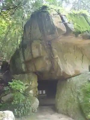 岩巣山薬師堂(愛知県)