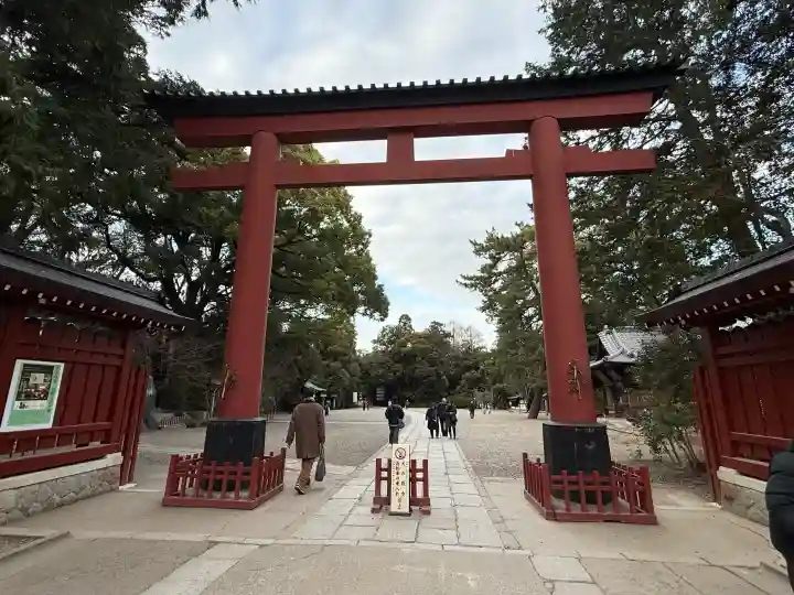 武蔵一宮氷川神社の{uncategorized: "未分類", other: "その他", undefined: "問題あり", building: "その他建物", grave: "お墓", sacred_gate: "鳥居", guardian: "狛犬", statue: "像", buddha: "仏像", history: "歴史", nature: "自然", garden: "庭園", animal: "動物", pagoda: "塔", temizu: "手水舎", mountain_gate: "山門・神門", sanctuary: "本殿・本堂", subordinate: "末社・摂社", art: "芸術", scenery: "景色", jizo: "地蔵", ema: "絵馬", goshuin: "御朱印", omikuji: "おみくじ", items: "授与品その他", amulet: "お守り", goshuincho: "御朱印帳", eats: "食事", festival: "お祭り", votive_dance: "神楽", shichigosan: "七五三参", wedding: "結婚式", experience: "体験その他", initially: "初詣", around: "周辺", anti_infection: "感染症対策"}