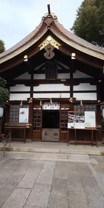 三輪神社の本殿・本堂