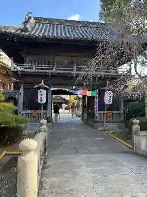 立江寺の{uncategorized: "未分類", other: "その他", undefined: "問題あり", building: "その他建物", grave: "お墓", sacred_gate: "鳥居", guardian: "狛犬", statue: "像", buddha: "仏像", history: "歴史", nature: "自然", garden: "庭園", animal: "動物", pagoda: "塔", temizu: "手水舎", mountain_gate: "山門・神門", sanctuary: "本殿・本堂", subordinate: "末社・摂社", art: "芸術", scenery: "景色", jizo: "地蔵", ema: "絵馬", goshuin: "御朱印", omikuji: "おみくじ", items: "授与品その他", amulet: "お守り", goshuincho: "御朱印帳", eats: "食事", festival: "お祭り", votive_dance: "神楽", shichigosan: "七五三参", wedding: "結婚式", experience: "体験その他", initially: "初詣", around: "周辺", anti_infection: "感染症対策"}