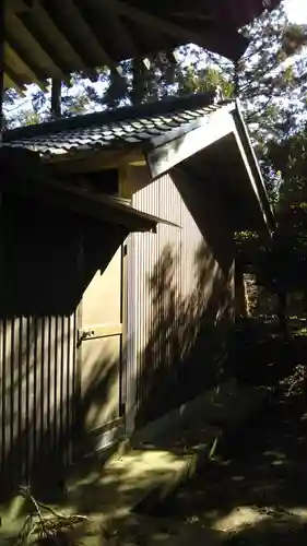 神明雷神社の本殿・本堂