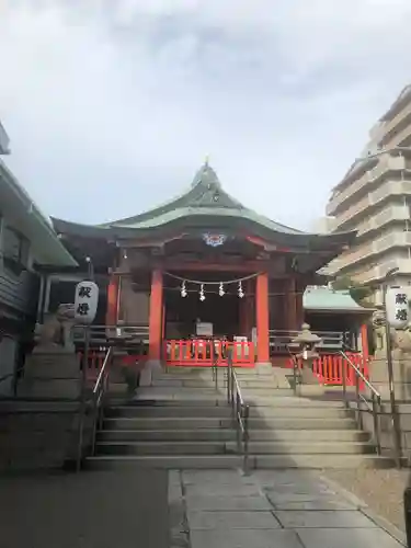 鶴見神社の本殿・本堂