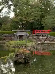 越ヶ谷久伊豆神社の庭園