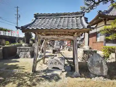 西方寺の手水舎