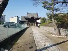 円通寺の山門