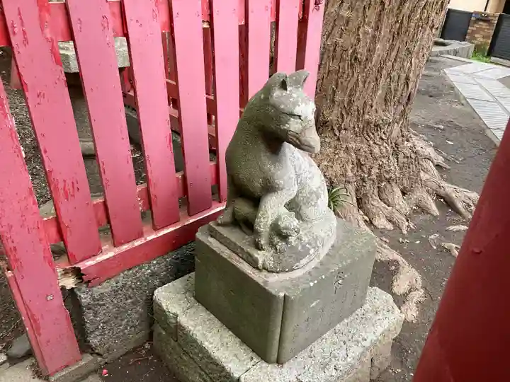 正一位稲荷大明神(築山稲荷社)の狛犬