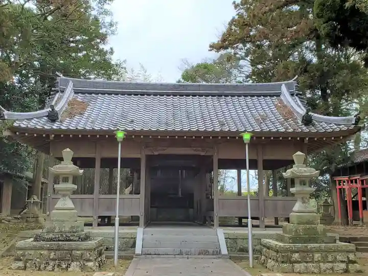 若一神社の本殿・本堂