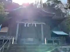 阿治古神社の本殿