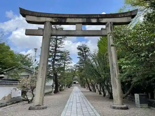 御香宮神社の鳥居