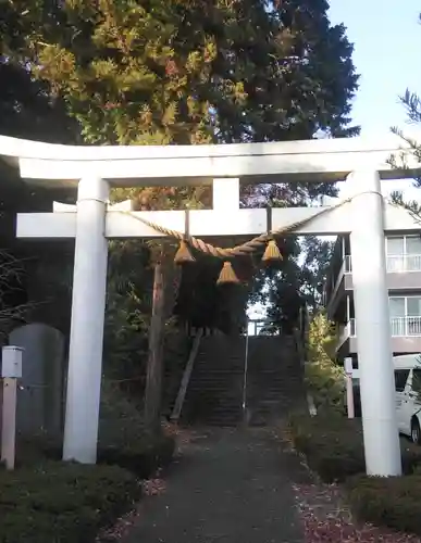 中氷川神社の鳥居