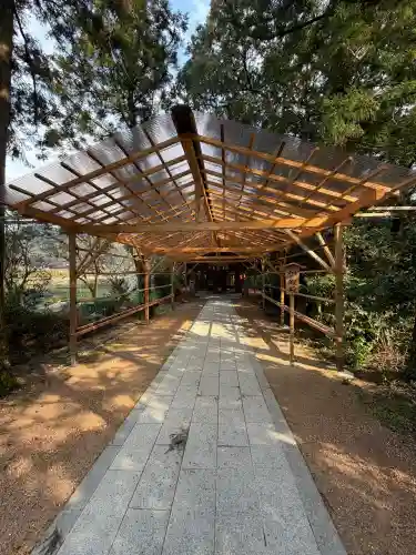 天照社の{uncategorized: "未分類", other: "その他", undefined: "問題あり", building: "その他建物", grave: "お墓", sacred_gate: "鳥居", guardian: "狛犬", statue: "像", buddha: "仏像", history: "歴史", nature: "自然", garden: "庭園", animal: "動物", pagoda: "塔", temizu: "手水舎", mountain_gate: "山門・神門", sanctuary: "本殿・本堂", subordinate: "末社・摂社", art: "芸術", scenery: "景色", jizo: "地蔵", ema: "絵馬", goshuin: "御朱印", omikuji: "おみくじ", items: "授与品その他", amulet: "お守り", goshuincho: "御朱印帳", eats: "食事", festival: "お祭り", votive_dance: "神楽", shichigosan: "七五三参", wedding: "結婚式", experience: "体験その他", initially: "初詣", around: "周辺", anti_infection: "感染症対策"}