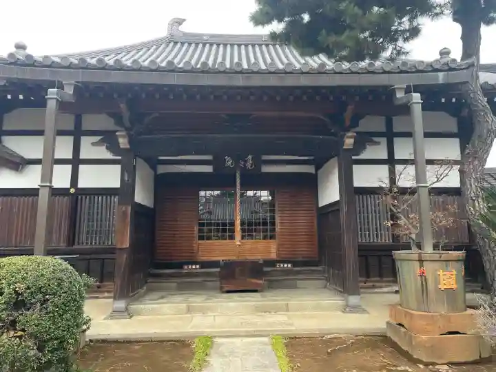 亮朝院の{uncategorized: "未分類", other: "その他", undefined: "問題あり", building: "その他建物", grave: "お墓", sacred_gate: "鳥居", guardian: "狛犬", statue: "像", buddha: "仏像", history: "歴史", nature: "自然", garden: "庭園", animal: "動物", pagoda: "塔", temizu: "手水舎", mountain_gate: "山門・神門", sanctuary: "本殿・本堂", subordinate: "末社・摂社", art: "芸術", scenery: "景色", jizo: "地蔵", ema: "絵馬", goshuin: "御朱印", omikuji: "おみくじ", items: "授与品その他", amulet: "お守り", goshuincho: "御朱印帳", eats: "食事", festival: "お祭り", votive_dance: "神楽", shichigosan: "七五三参", wedding: "結婚式", experience: "体験その他", initially: "初詣", around: "周辺", anti_infection: "感染症対策"}