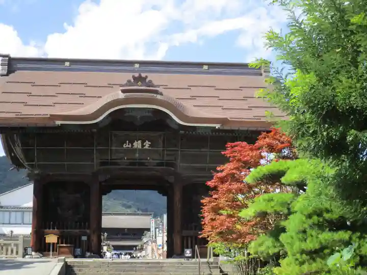 善光寺の山門・神門