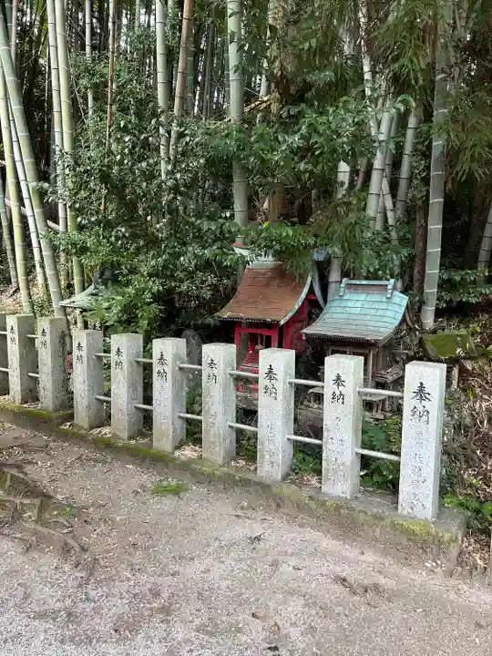 小川諏訪神社の末社・摂社
