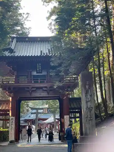 日光二荒山神社の山門