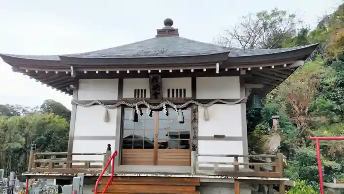 能蔵院の建物その他