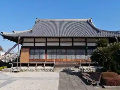 国分寺の本殿・本堂