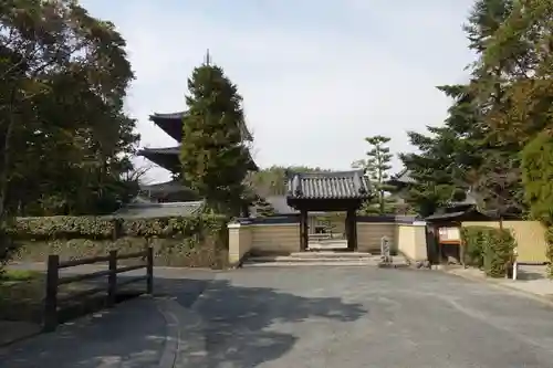 法輪寺の山門