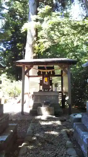 貞任宗任神社の本殿