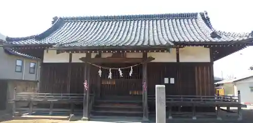 小泉神社の本殿・本堂