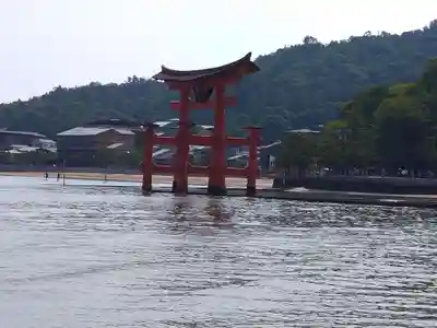 清盛神社の鳥居