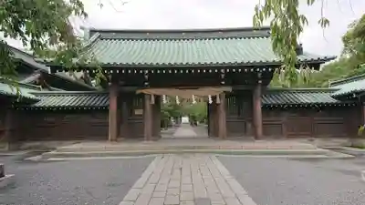 三嶋大社の山門・神門
