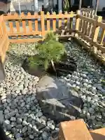 名古曽蛭子神社の{uncategorized: "未分類", other: "その他", undefined: "問題あり", building: "その他建物", grave: "お墓", sacred_gate: "鳥居", guardian: "狛犬", statue: "像", buddha: "仏像", history: "歴史", nature: "自然", garden: "庭園", animal: "動物", pagoda: "塔", temizu: "手水舎", mountain_gate: "山門・神門", sanctuary: "本殿・本堂", subordinate: "末社・摂社", art: "芸術", scenery: "景色", jizo: "地蔵", ema: "絵馬", goshuin: "御朱印", omikuji: "おみくじ", items: "授与品その他", amulet: "お守り", goshuincho: "御朱印帳", eats: "食事", festival: "お祭り", votive_dance: "神楽", shichigosan: "七五三参", wedding: "結婚式", experience: "体験その他", initially: "初詣", around: "周辺", anti_infection: "感染症対策"}