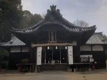 朝日八幡神社の本殿・本堂
