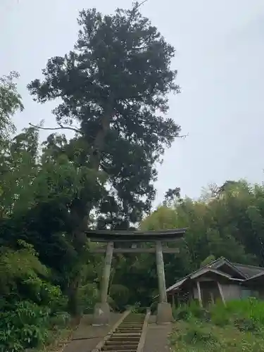 若宮八幡神社の鳥居